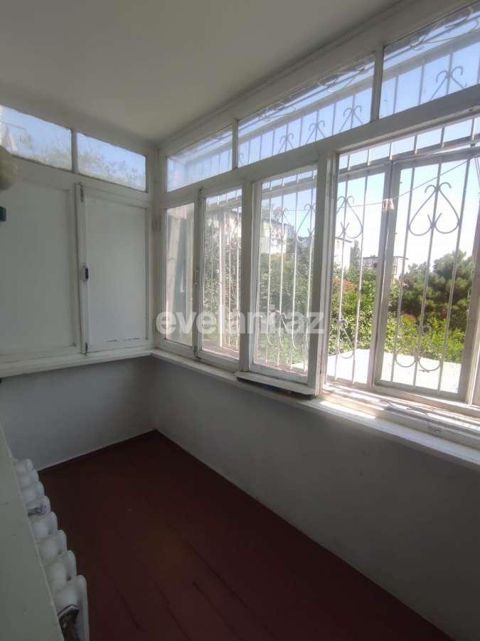 Satılır, köhnə tikili, 2 otaqlı, 48 m², Azadlıq prospekti m.