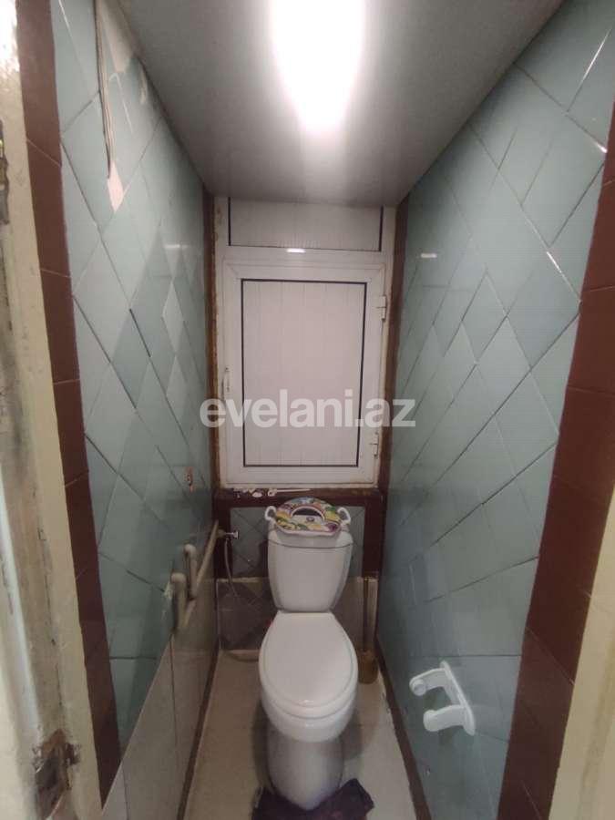 Satılır, köhnə tikili, 2 otaqlı, 48 m², Azadlıq prospekti m.