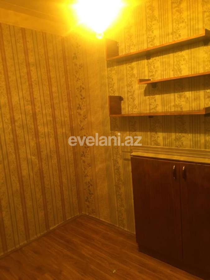 Satılır, köhnə tikili, 3 otaqlı, 65 m², Elmlər Akademiyası m.