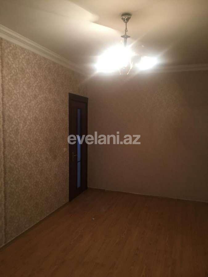 Satılır, köhnə tikili, 3 otaqlı, 65 m², Elmlər Akademiyası m.