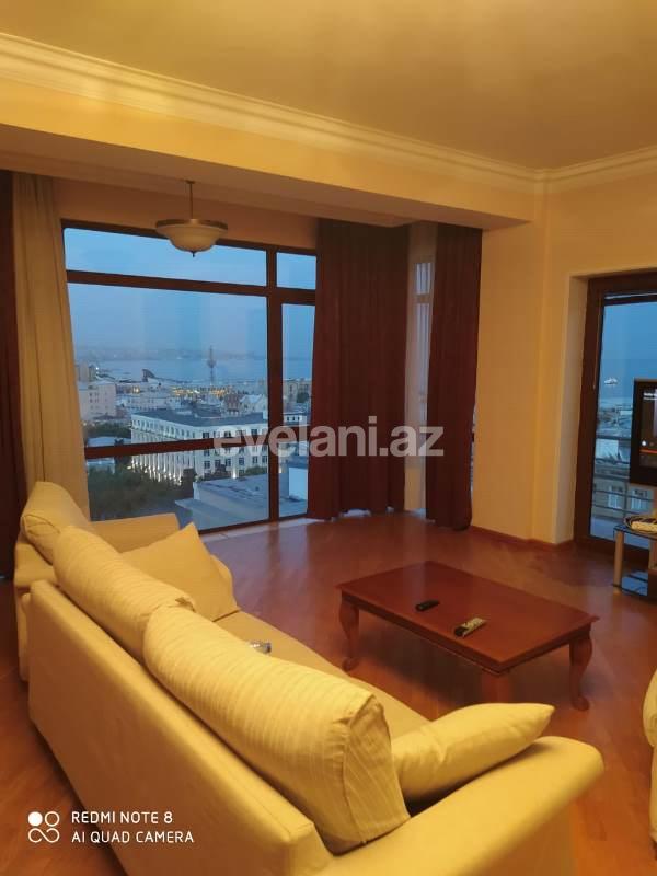 Kirayə verilir, yeni tikili, 4 otaqlı, 165 m², İçəri Şəhər m.