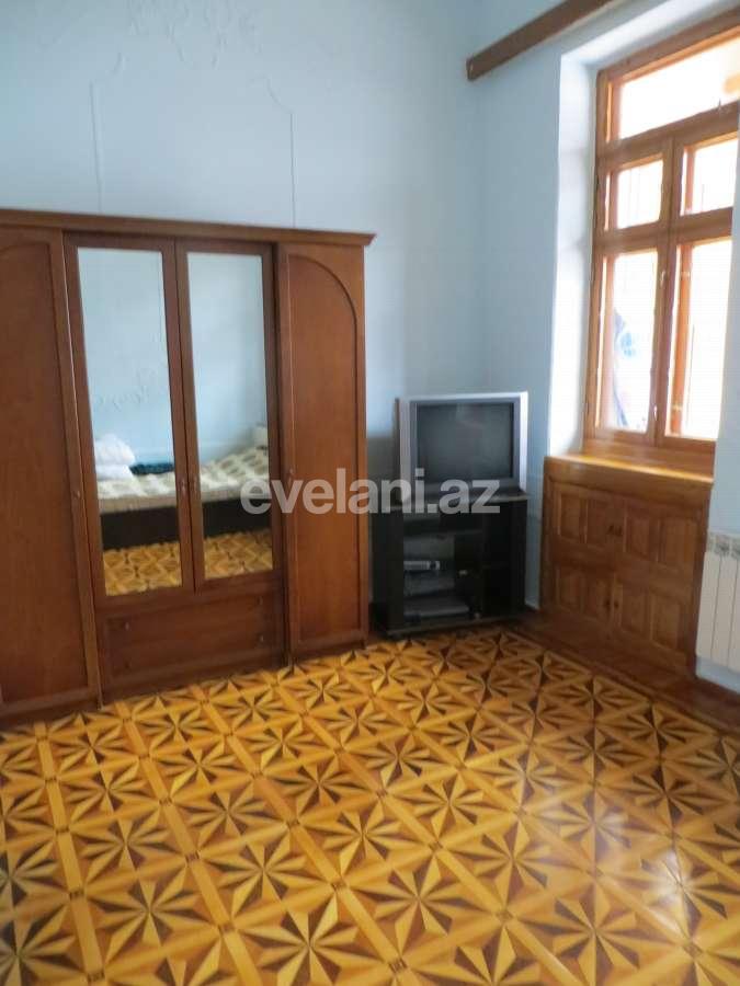 Satılır, köhnə tikili, 3 otaqlı, 120 m², Sahil m.