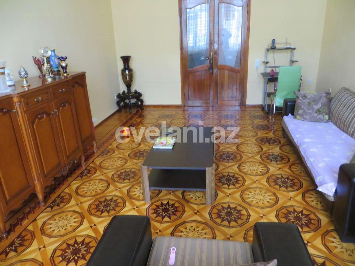 Satılır, köhnə tikili, 3 otaqlı, 120 m², Sahil m.