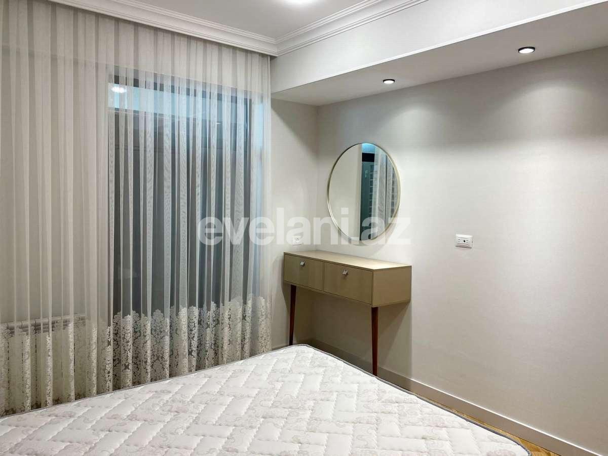 Продаётся, новостройка, 2-комнаты, 65 m², Элмляр Академиясы m.