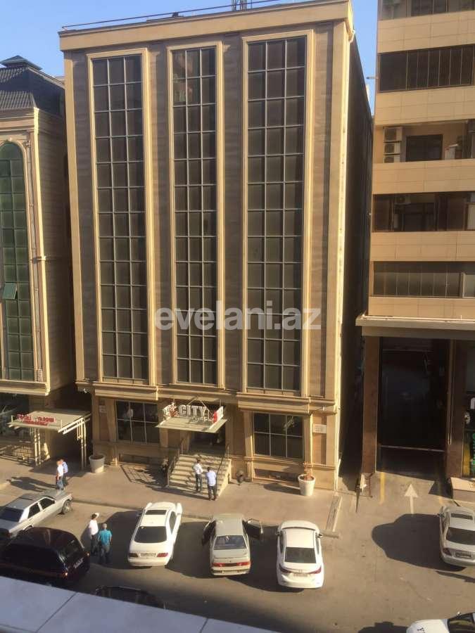 Rent, new building, 3 room, 130 m², Nasimi r.