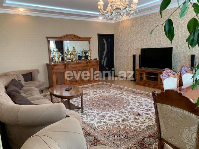 Sale, new building, 3 room, 135 m², Bakikhanov d.