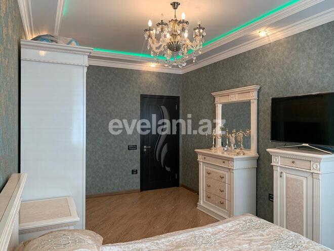 Sale, new building, 3 room, 135 m², Bakikhanov d.