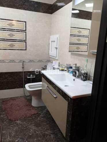 Sale, new building, 3 room, 135 m², Bakikhanov d.