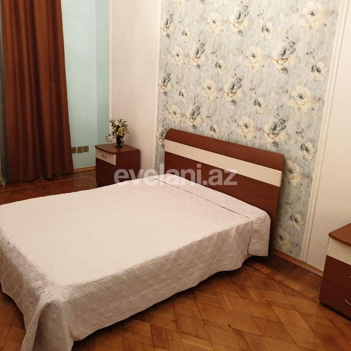 Satılır, köhnə tikili, 3 otaqlı, 127 m², Sahil m.