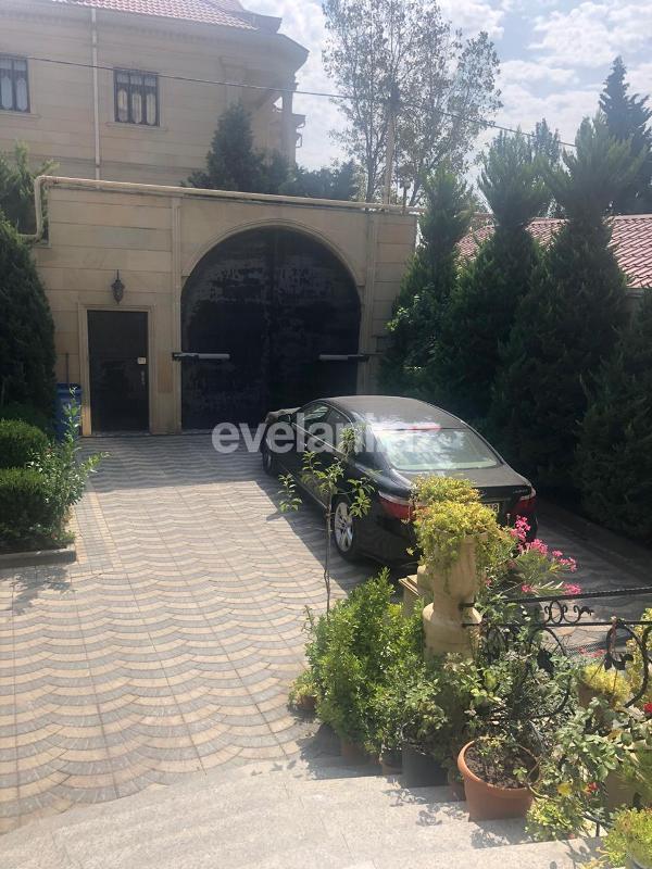 Satılır, villa, 7 otaqlı, 690 m², Bakıxanov q.