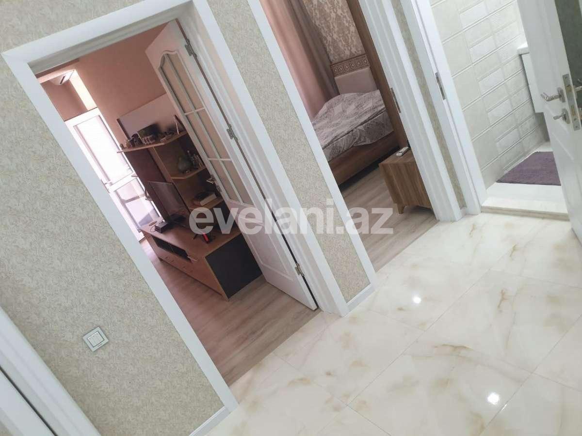 Rent, old building, 2 room, 54 m², Khatai r.