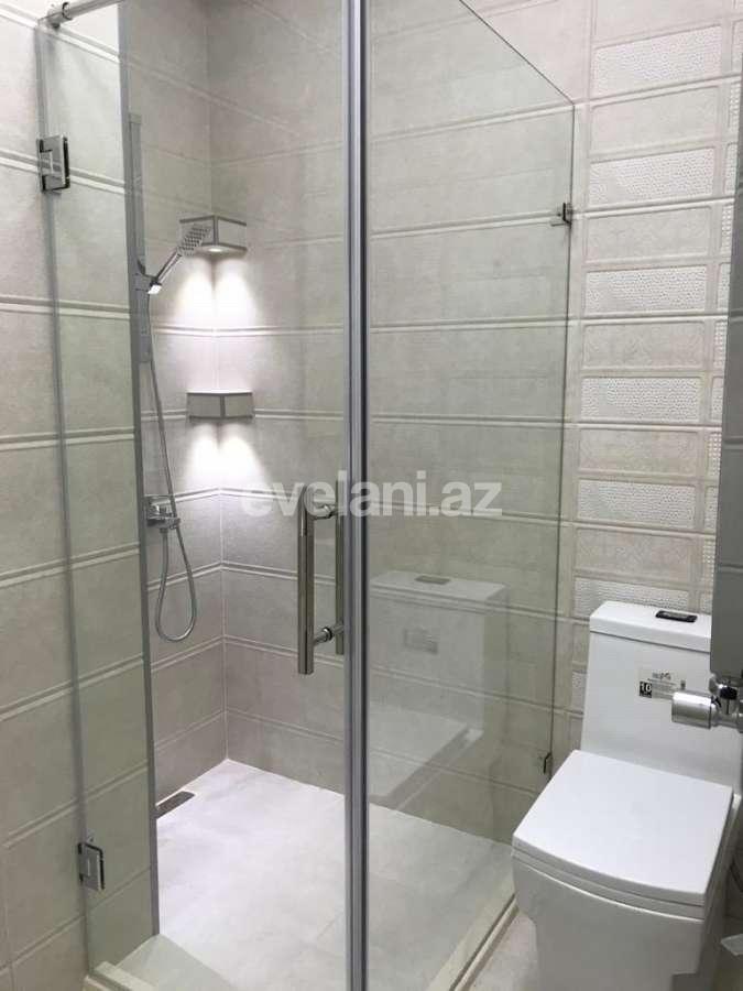 Rent, old building, 2 room, 54 m², Khatai r.