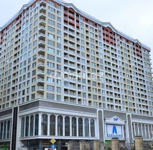 Satılır, yeni tikili, 3 otaqlı, 140 m², Şah İsmayıl Xətai m.