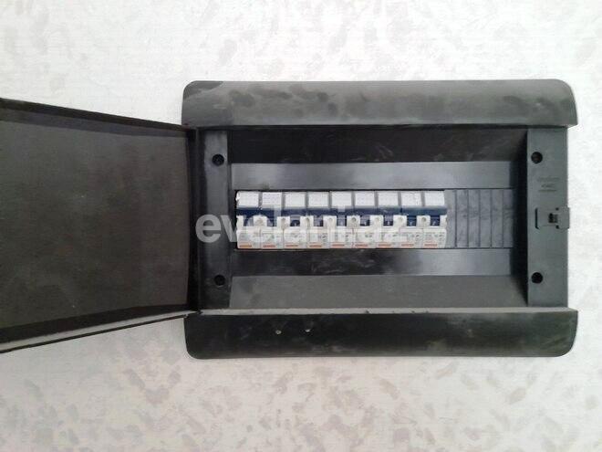 Satılır, yeni tikili, 2 otaqlı, 52 m², Həzi Aslanov m.