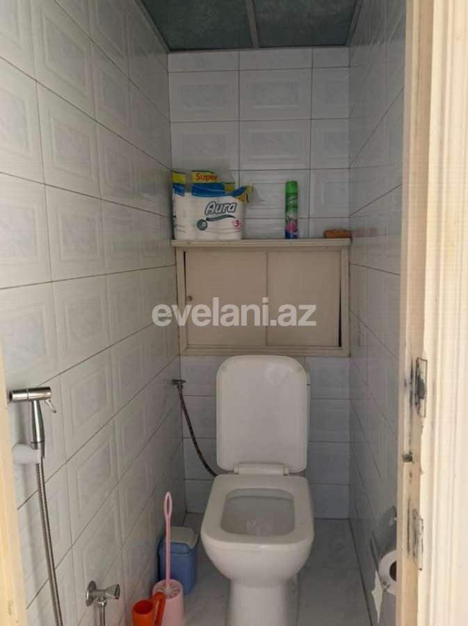 Satılır, köhnə tikili, 2 otaqlı, 55 m², İnşaatçılar m.