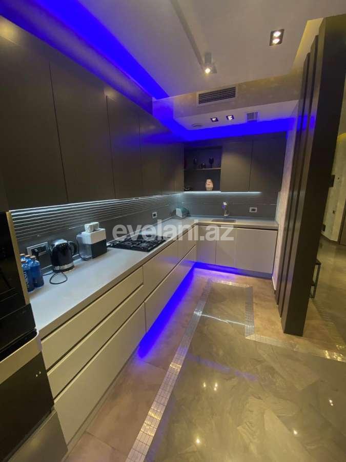 Satılır, yeni tikili, 3 otaqlı, 141 m², Şah İsmayıl Xətai m.