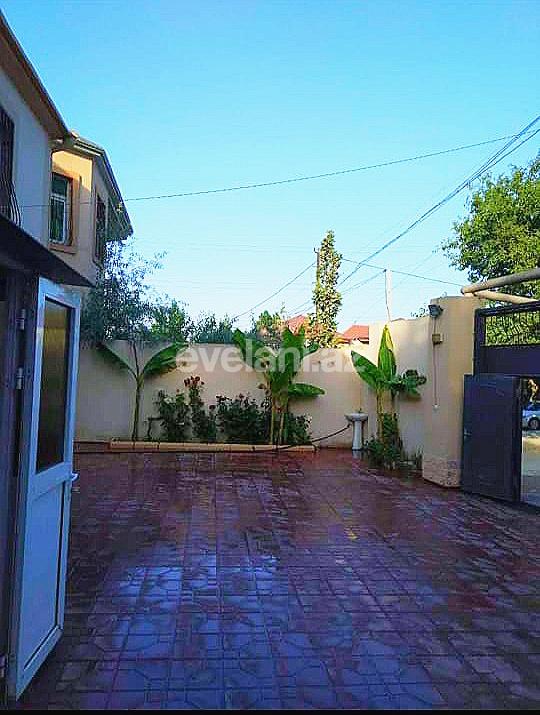 Satılır, həyət evi / bağ, 7 otaqlı, 240 m², Qaraçuxur q.