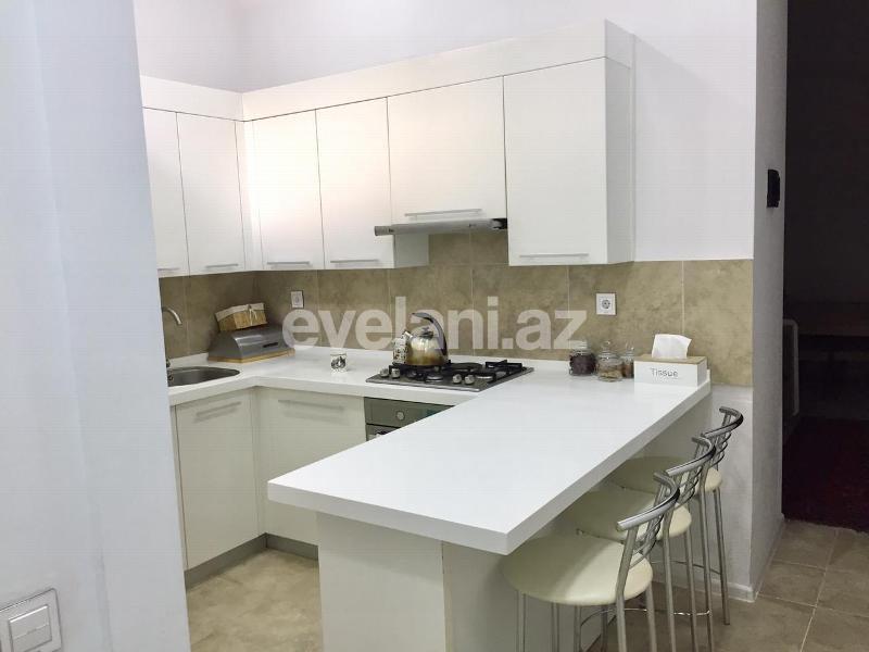 Satılır, köhnə tikili, 2 otaqlı, 42 m², İçəri Şəhər m.