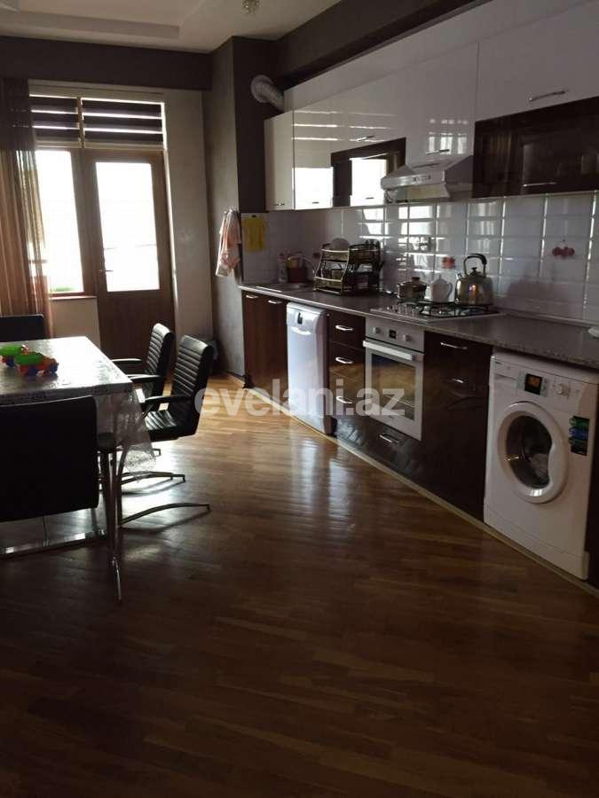 Продаётся, новостройка, 3-комнаты, 180 m², Ази Асланов m.