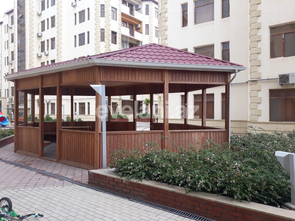 Продаётся, новостройка, 3-комнаты, 180 m², Ази Асланов m.