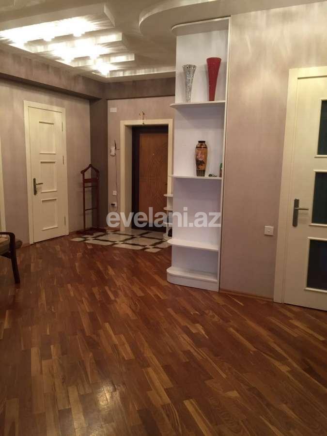 Продаётся, новостройка, 3-комнаты, 180 m², Ази Асланов m.