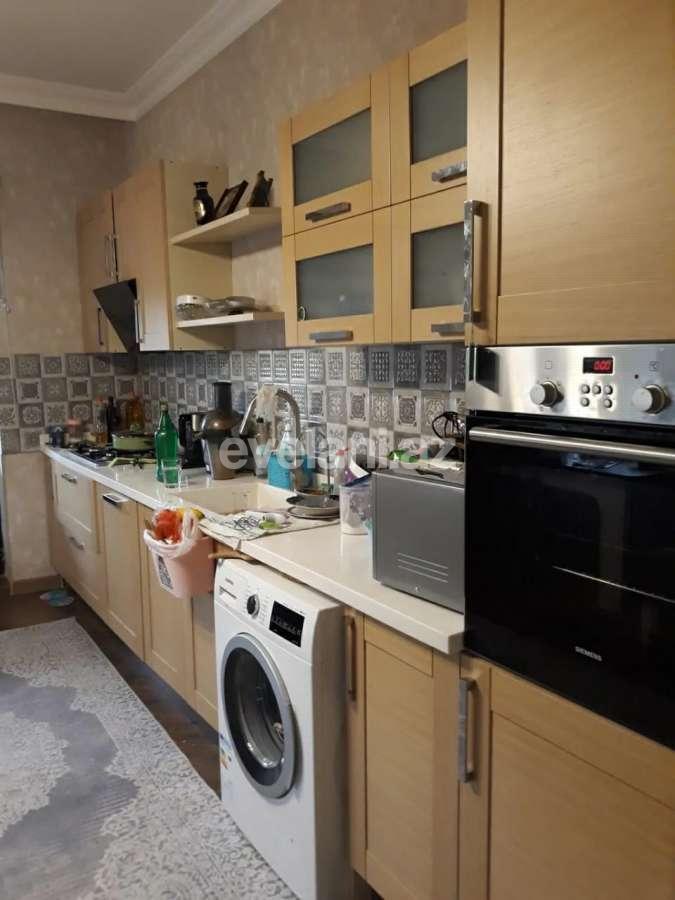 Satılır, villa, 8 otaqlı, 350 m², Saray q.