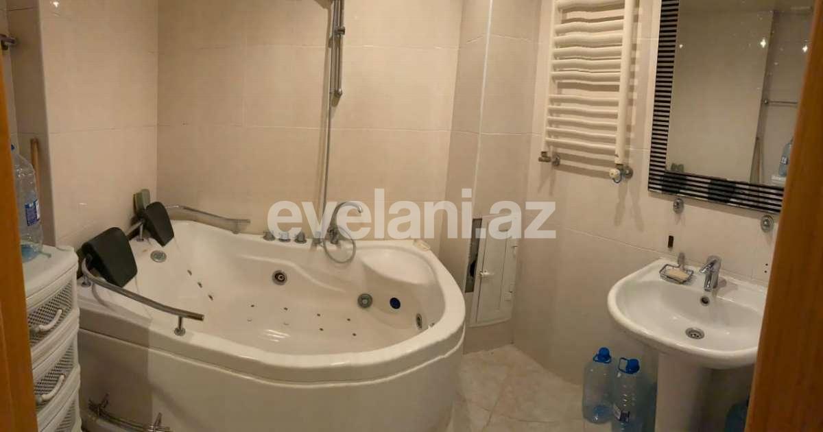 Kirayə verilir, yeni tikili, 4 otaqlı, 130 m², Azadlıq prospekti m.