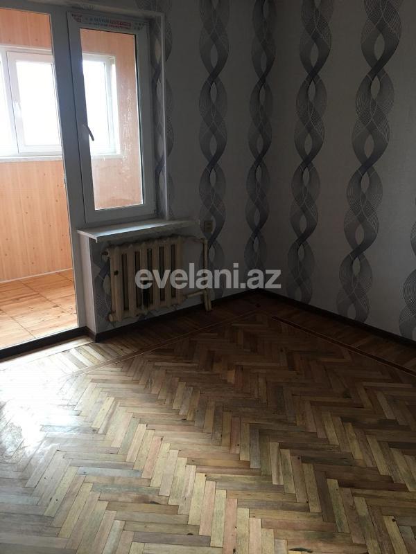 Satılır, köhnə tikili, 4 otaqlı, 100 m², 3-cü mikrorayon q.