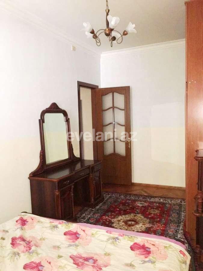 Sale, old building, 2 room, 55 m², Elmlar Akademiyası m.