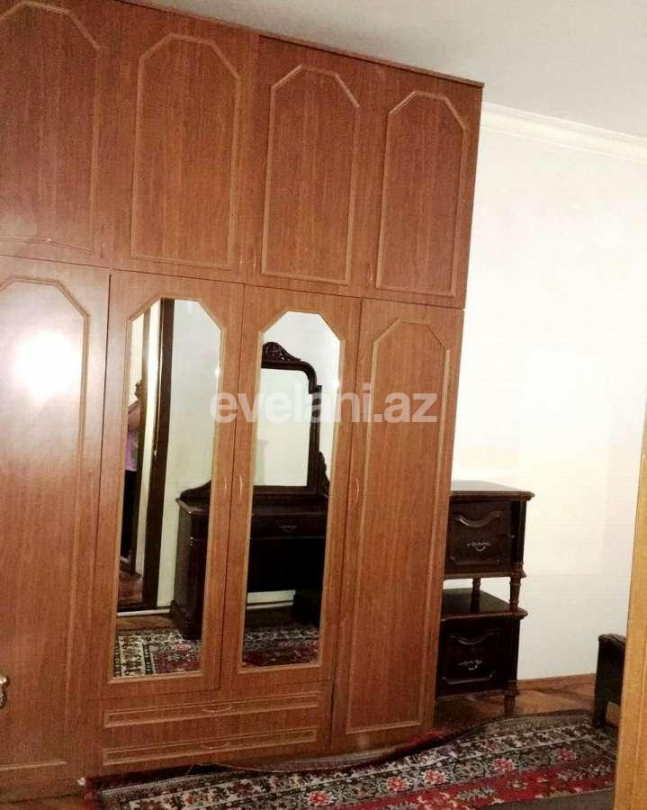 Sale, old building, 2 room, 55 m², Elmlar Akademiyası m.