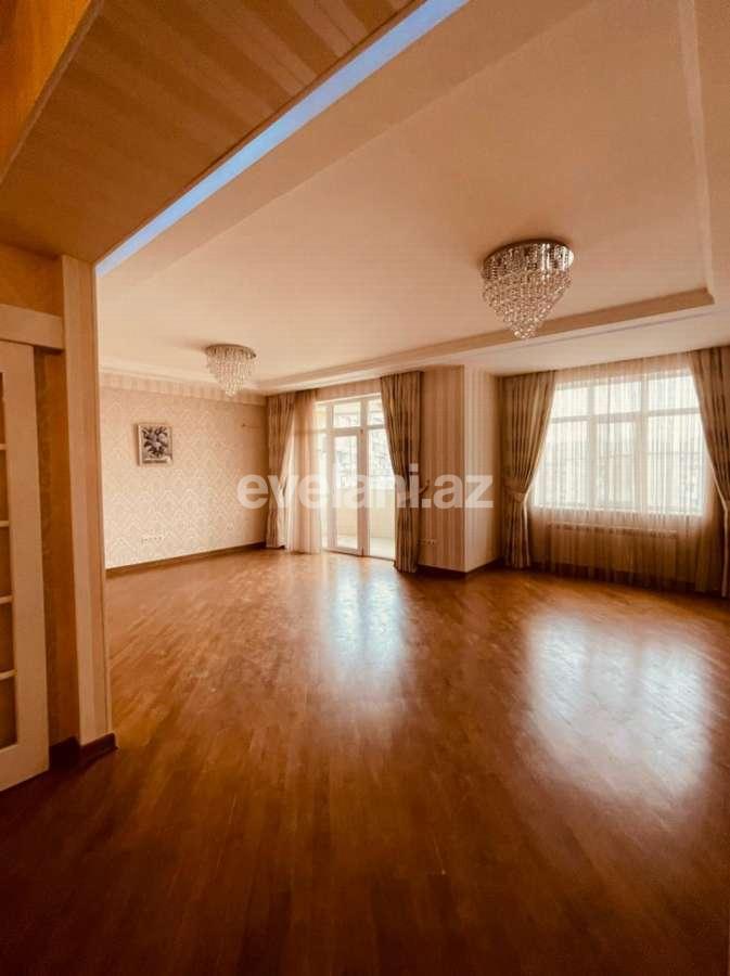 Продаётся, новостройка, 3-комнаты, 140 m², Элмляр Академиясы m.