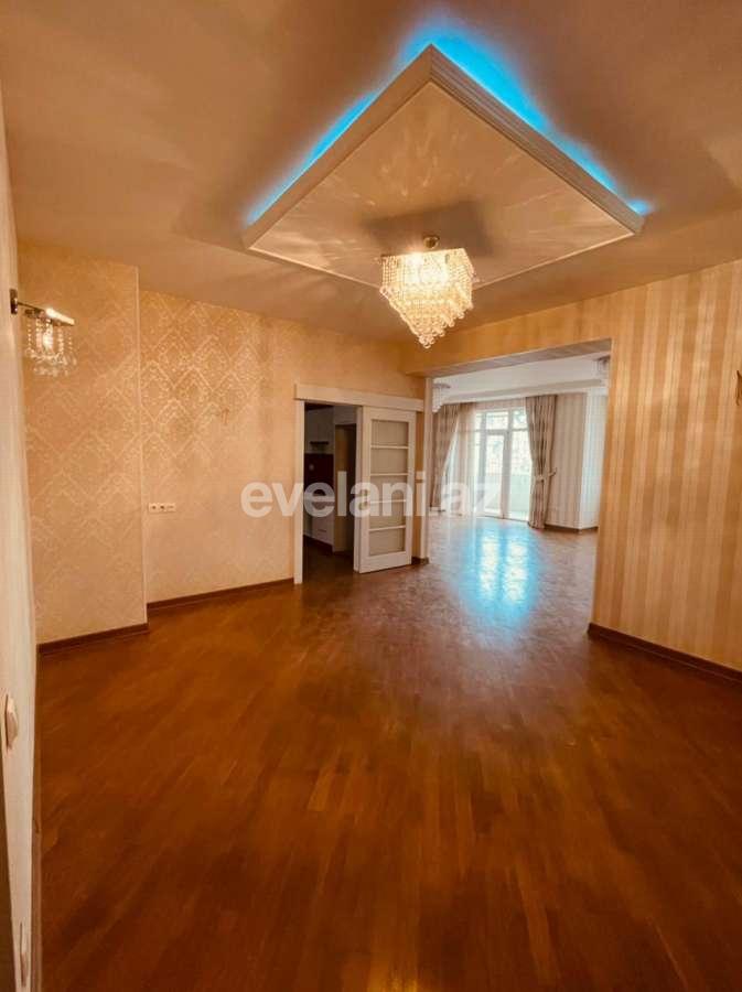 Продаётся, новостройка, 3-комнаты, 140 m², Элмляр Академиясы m.