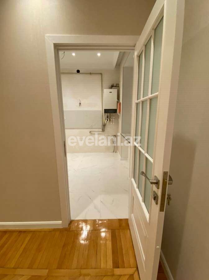 Продаётся, вторичка, 3-комнаты, 75 m², Низами m.