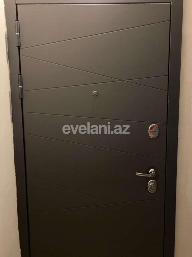 Продаётся, вторичка, 3-комнаты, 75 m², Низами m.