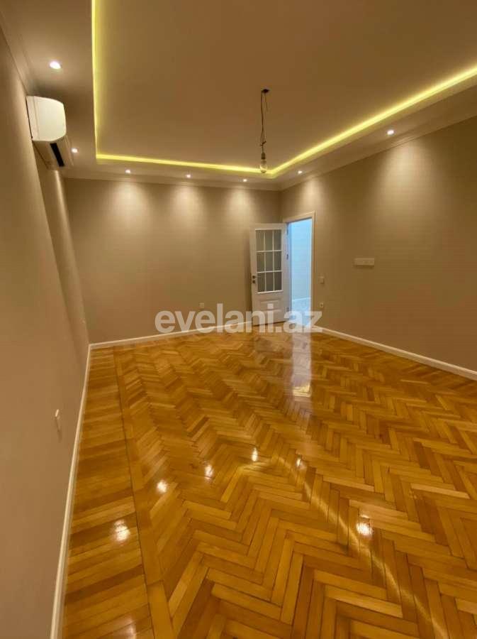 Продаётся, вторичка, 3-комнаты, 75 m², Низами m.