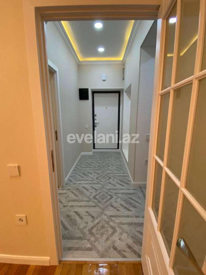 Продаётся, вторичка, 3-комнаты, 75 m², Низами m.