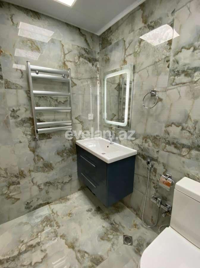 Продаётся, вторичка, 3-комнаты, 75 m², Низами m.