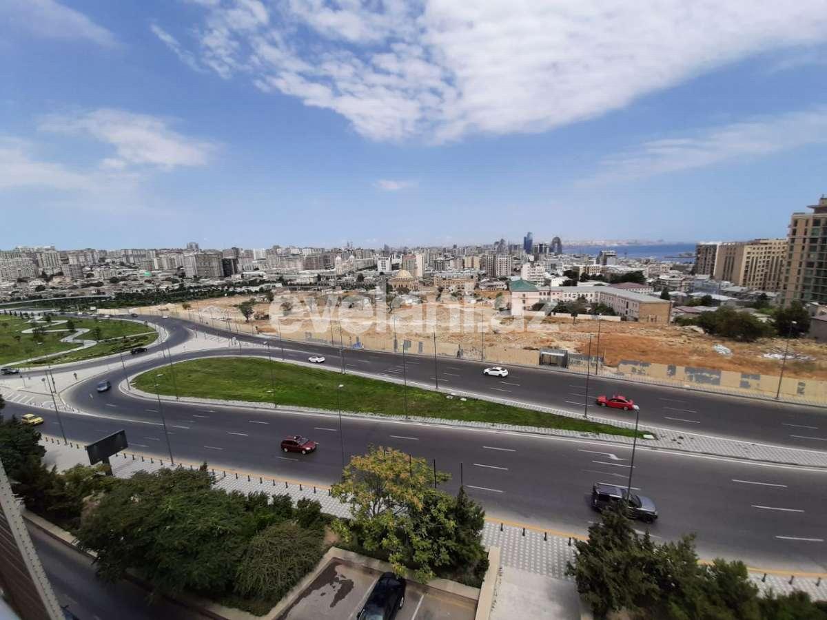 Satılır, köhnə tikili, 2 otaqlı, 55 m², İçəri Şəhər m.