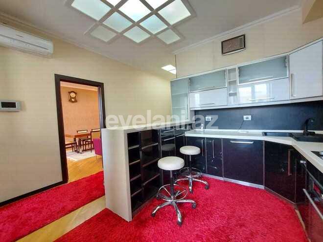 Сдаётся, вторичка, 3-комнаты, 100 m², Сабаильский r.