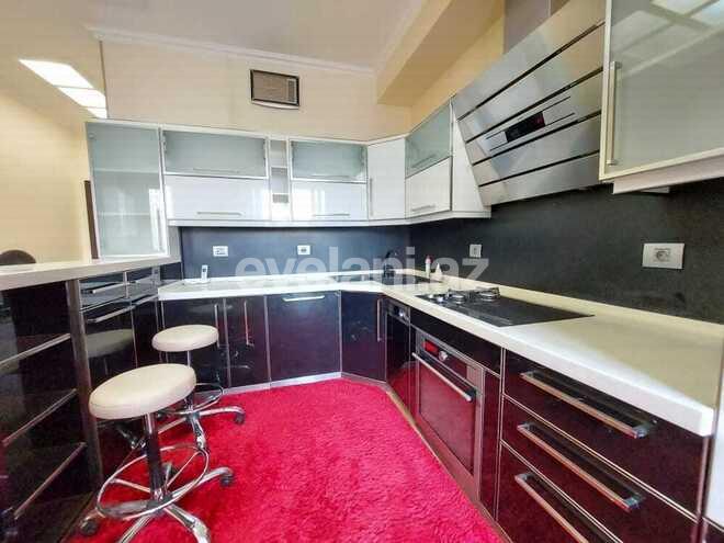 Сдаётся, вторичка, 3-комнаты, 100 m², Сабаильский r.