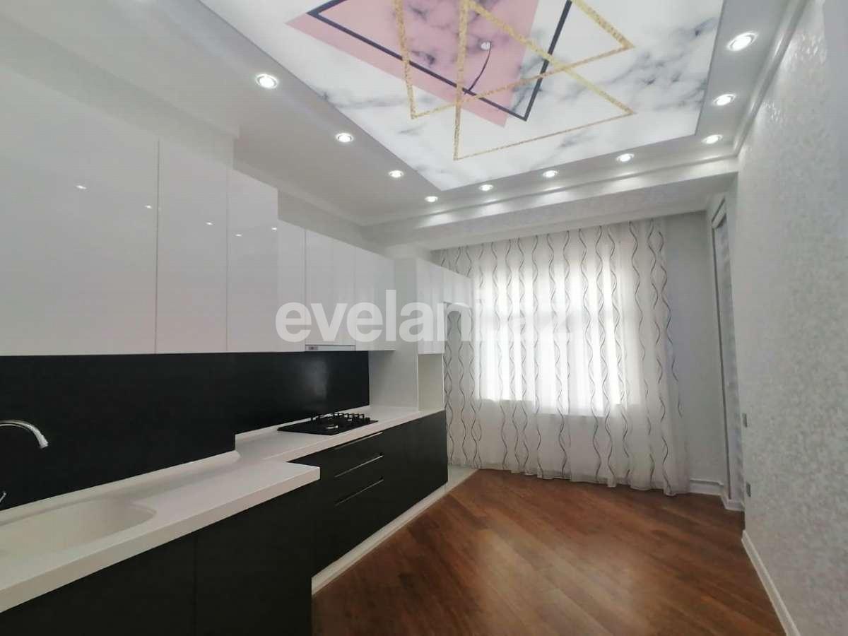 Satılır, yeni tikili, 4 otaqlı, 145 m², 4-cü mikrorayon q.
