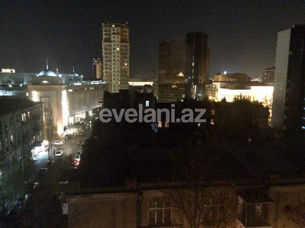 Kirayə verilir, yeni tikili, 3 otaqlı, 16 m², 28 may m.