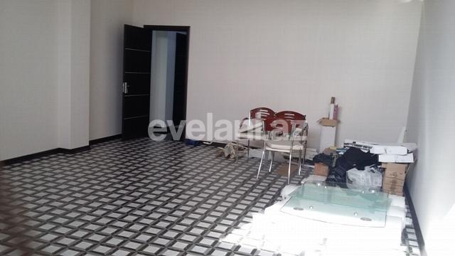 Satılır, villa, 7 otaqlı, 700 m², Badamdar q.