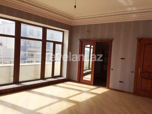 Sale, new building, 8 room, 530 m², Nasimi r.