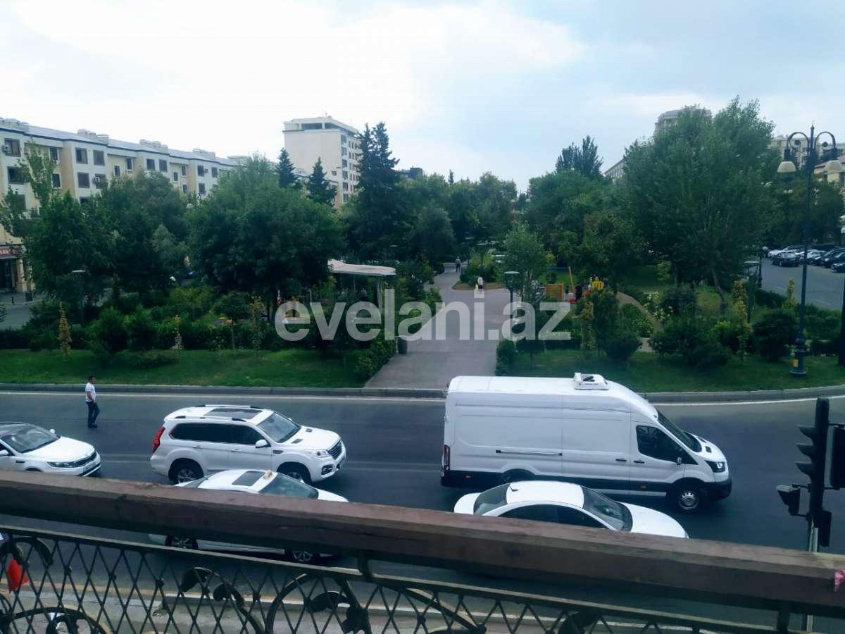 Satılır, yeni tikili, 5 otaqlı, 245 m², Gənclik m.