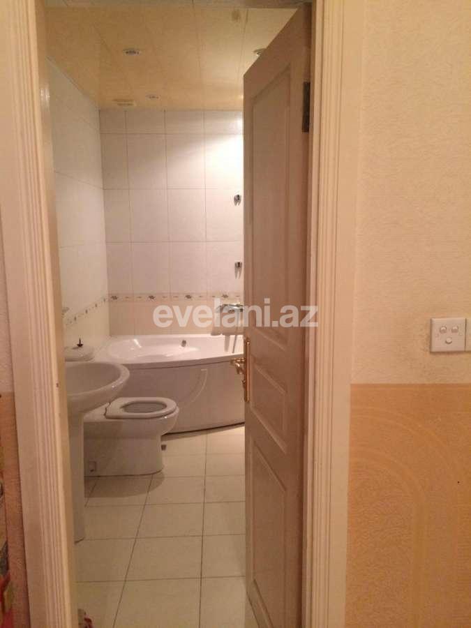 Satılır, köhnə tikili, 4 otaqlı, 143 m², 28 may m.