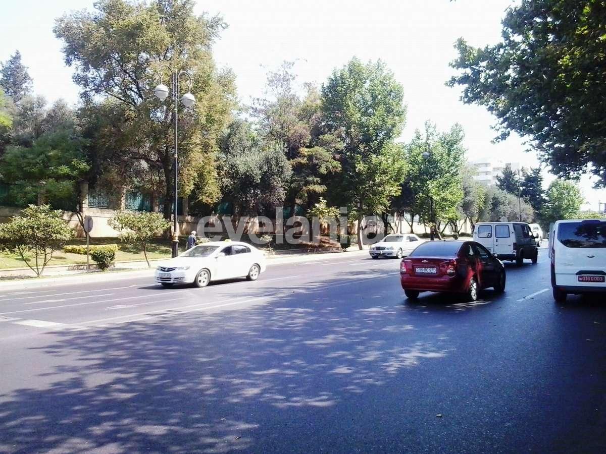 Satılır, yeni tikili, 3 otaqlı, 135 m², Nəsimi r.