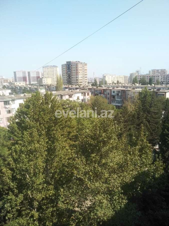 Sale, old building, 3 room, 80 m², 20 yanvar m.