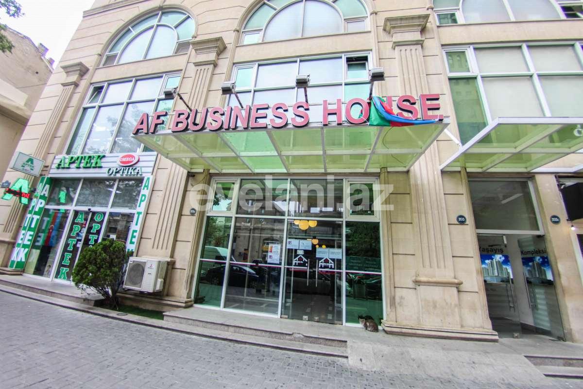 Kirayə verilir, ofis, 1 otaqlı, 15 m², 28 may m.