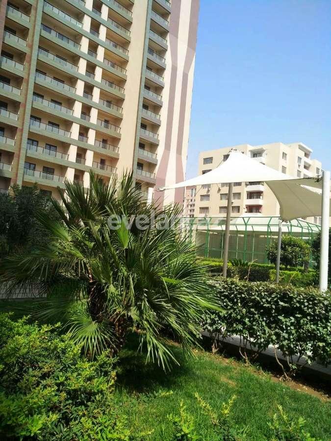 Satılır, yeni tikili, 3 otaqlı, 154 m², Elmlər Akademiyası m.